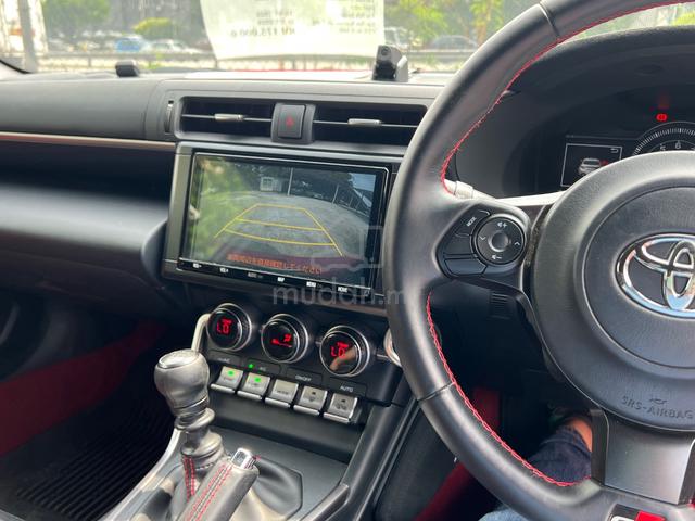 MERDEKA CLEARANCE 2022 Toyota 86 2.4 GR RZ Manual - 3