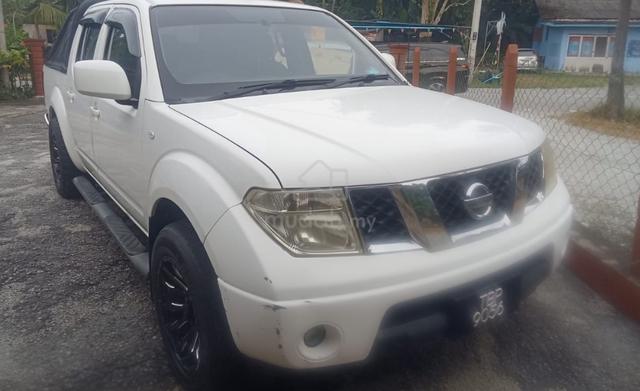 2014 Nissan NAVARA 2.5 COMFORT (A) - 2