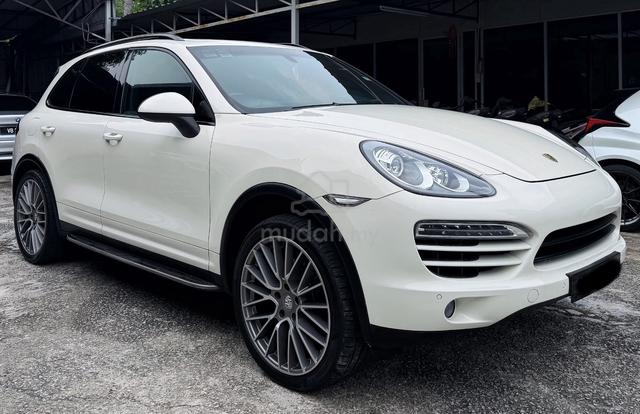 2011 Porsche CAYENNE 3.0 V6 TURBO DIESEL 12K KM/YR - 4