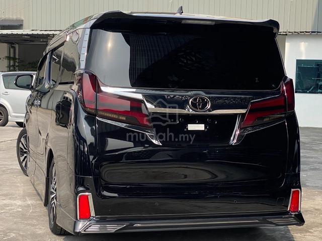 2022 Toyota ALPHARD 2.5 SC FREE TINTED - 2