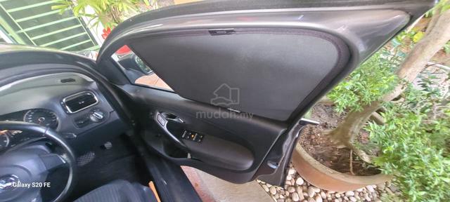Volkswagen Polo Sedan 1.6 (A) Low Mileage F/Servic - 5