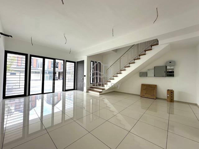 [CHEAPEST] 2 Storey Terrace ILHAM Residence Elmina Denai Alam 1