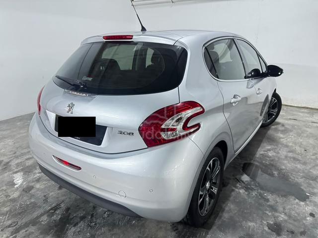 2015 Peugeot 208 1.6 (A) - 2