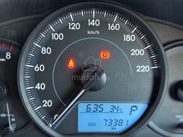 Toyota YARIS 1.5 (A) FULL SERVICE RECORD FULL LOAN - 4