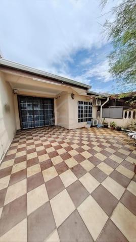 Pekan Nanas Jalan Utama Single Storey House For Sale 1
