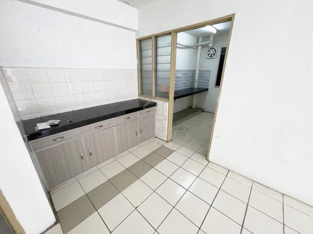 Apartment Taman Topaz 1