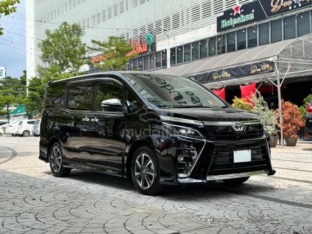 2021 [FULL LOAN] Toyota VOXY 2.0 ZS KIRAMEKI III - 3
