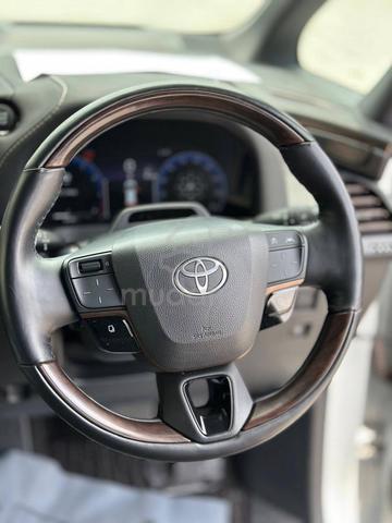 2025 Toyota ALPHARD 2.5 Z (A) - 4
