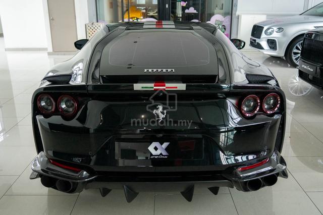 Ferrari 812 Superfast 2020 Nero - 2