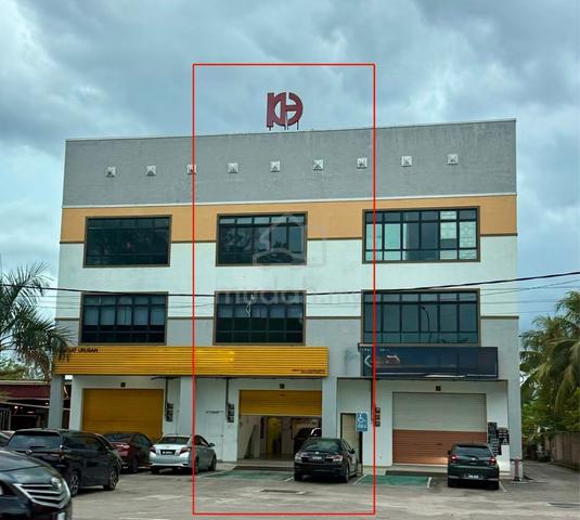 Kluang 3-Storey Shoplot for Sale 1
