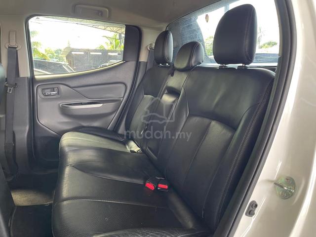 2019 Mitsubishi TRITON 2.4 VGT 4x4 HS NO OFF ROAD - 5