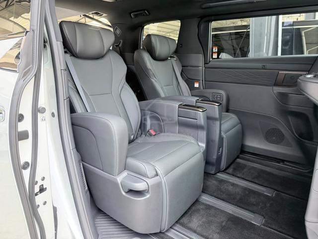 2024 Toyota ALPHARD 2.5 Z (A) - 5