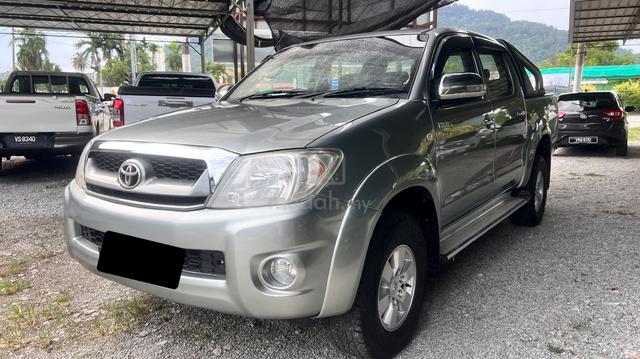 2010 Toyota HILUX 2.5 G FACELIFT DOUBLE CAB (A) - 4