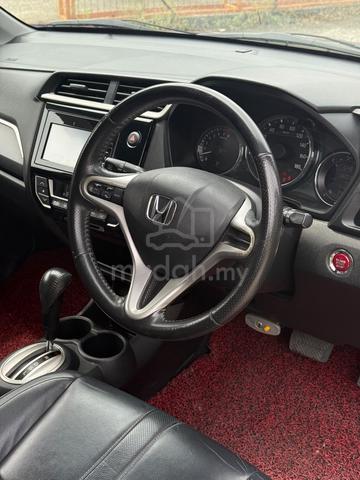 2017 Honda BR-V 1.5 V -- (A) - 5