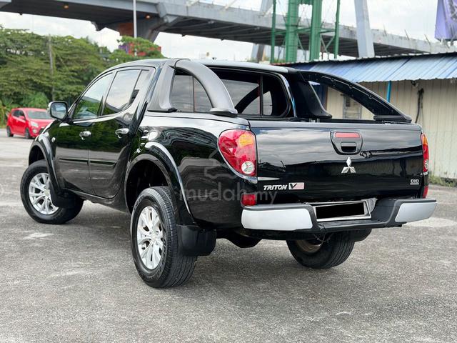 2014 Mitsubishi TRITON 2.5 VGT GS FACELIFT SUNROOF - 4