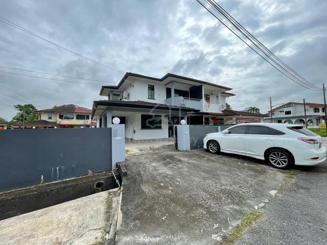 STAMPIN BARAT DOUBLE STOREY SEMI DETACHED FOR SALE At HUI SING KUCHING 1