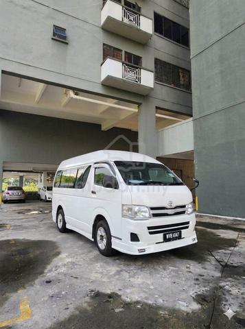 2011 Toyota HIACE 2.5 KDH202R FACELIFT (M) - 2