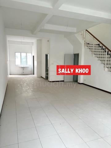 2 Storey Terrace @ Sungai Batu Teluk Kumbar Rent Near Penang AirPort 1