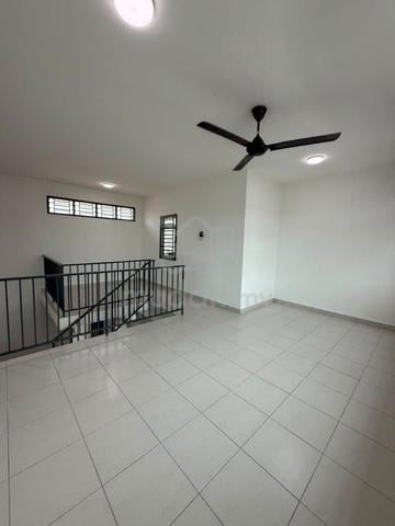Acacia Pulai Mutiara Double Storey House 4Bed 3Bath Renovated Unit 1