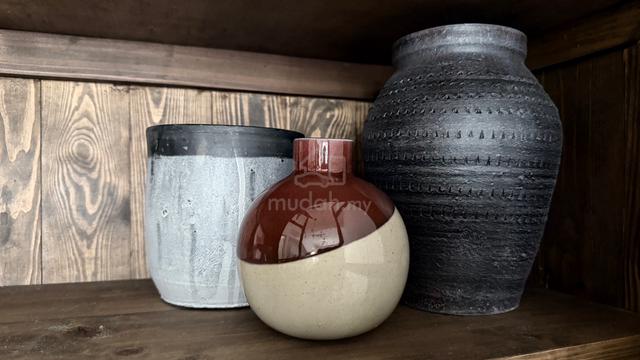decoration vase - photo 3 of 5