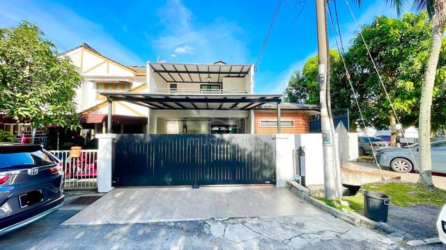CORNER LOT Double storey pandan indah 1