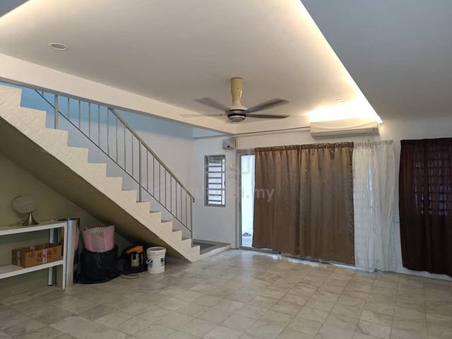Double story terrace house for Rent 1
