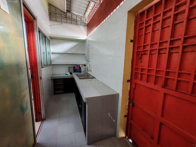 Bukit Cheng - Single Storey For Rent 1