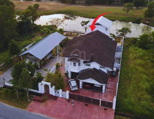 Banglo Mewah 3 Tingkat di KTGR, K. Nerus Mengadap Tasik & Padang Golf 1