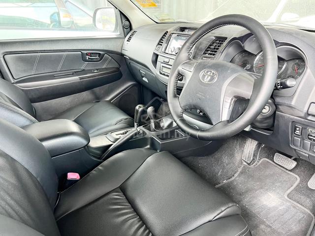 2015 Toyota FORTUNER 2.7 V*WELL MAINTENANCE* - 5
