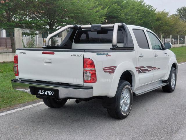 2009 Toyota HILUX 2.5 G (M) CATBARU SIAP TUKARNAMA - 2