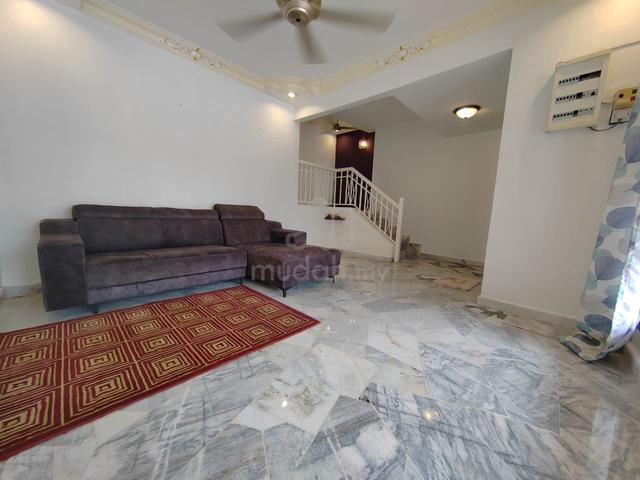 【renovated, furnished, facing East】 2 Storey House, Lembah Beringin 1