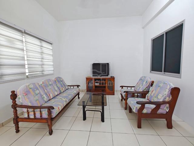 Fully Furnished Selangor Tanjong Karang Room For Rent 1