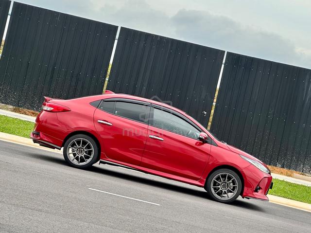 TOYOTA VIOS 1.5 Gš„CHEAPEST iN TOWN FULL LOANā
- 2