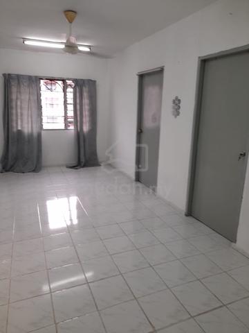 Pelangi Apartment 1