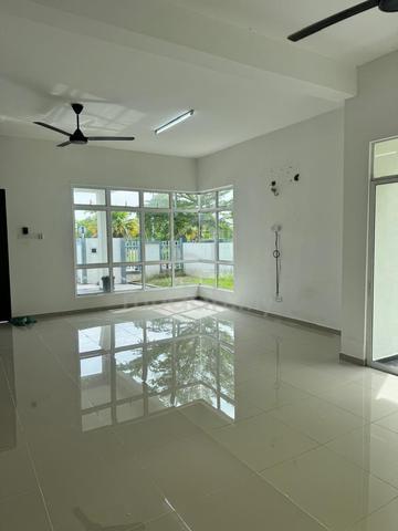Seremban Below Market Value Bungalow at Taman Cenderawasih Freehold 1