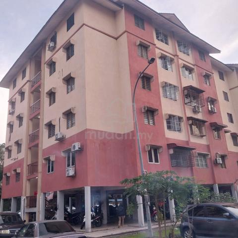 Flat PKNS Seksyen 7 Shah Alam 1