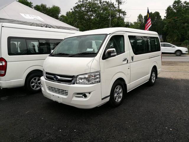 2026 CAM Placer X 12 - 18 Seater Window Van - 2