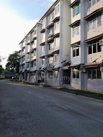 Camelia Court Bilik Sewa Perempuan 1