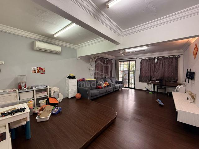 Sri Maju Pontian Endlot Double Storey Low Cost 1