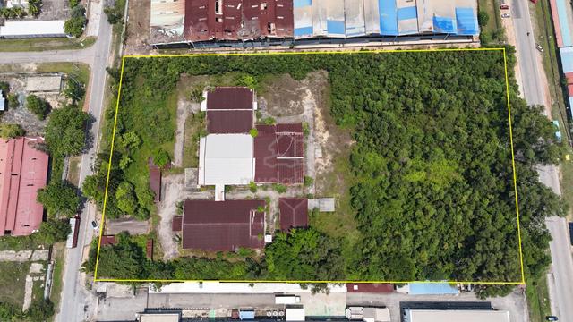 4.69 Acres Prime Industry site for refinery/heavy industry development 1