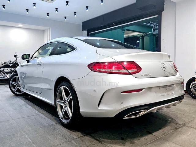 2018 Mercedes Benz C200 2.0 Coupe Premium AMG line - 2