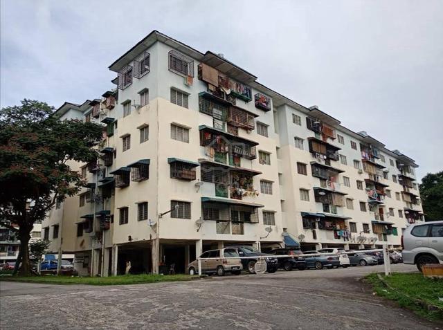 Pahlawan Apartment 1