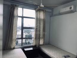 Medium Room at the Arc Cyberjaya University Nearest-UOC,MMU,Limkokwi 1