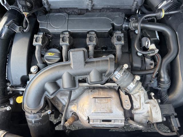 2017 Peugeot 3008 1.6 FACELIFT(A) Mileage Original - 3