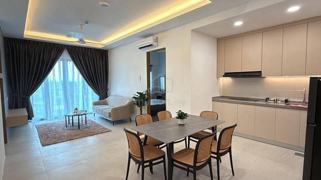 Kenny Hill Residence FEMALE Room For Rent📍Swinburne, Fully Furnished 1