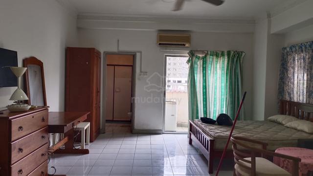 Ridzuan Condominium 1