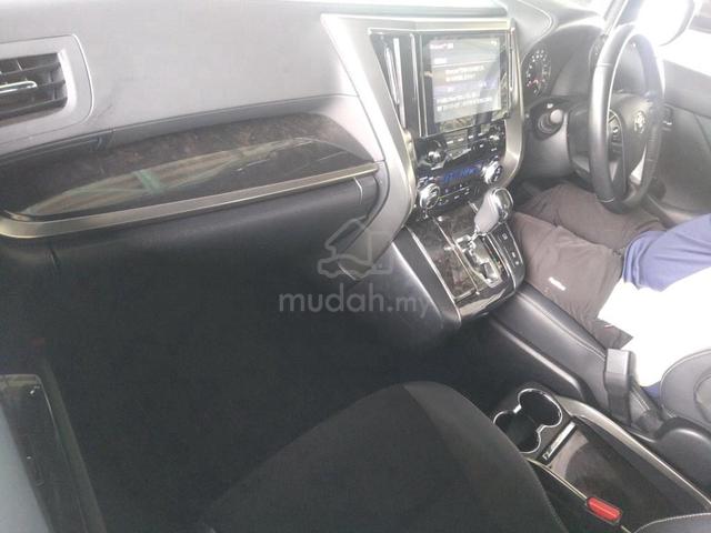 2023 ALPHARD GOLD 2.5 (A) Sunroof MODELISTA Japan - 3