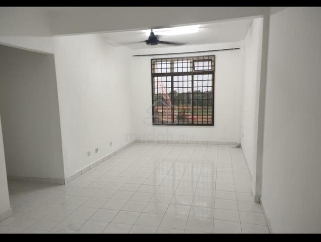 Apartment Ria 2 @ Taman Megah Ria Masai 1