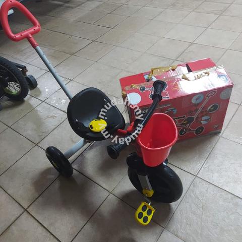 Chicco U-GO Ducati Tricycle - Moms 