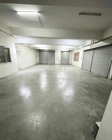 CORNER SHOPLOT Bandar Putra Kulai FREEHOLD 5760sqft 1